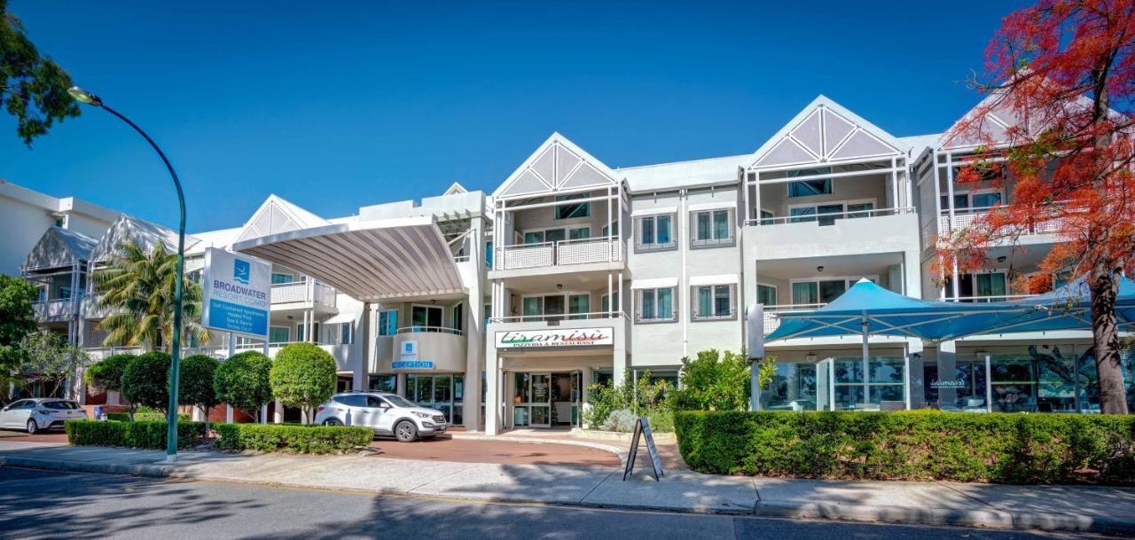 Broadwater Resort Como Perth Exterior photo