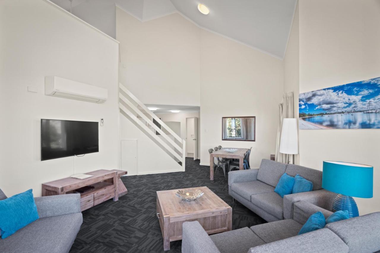 Broadwater Resort Como Perth Exterior photo