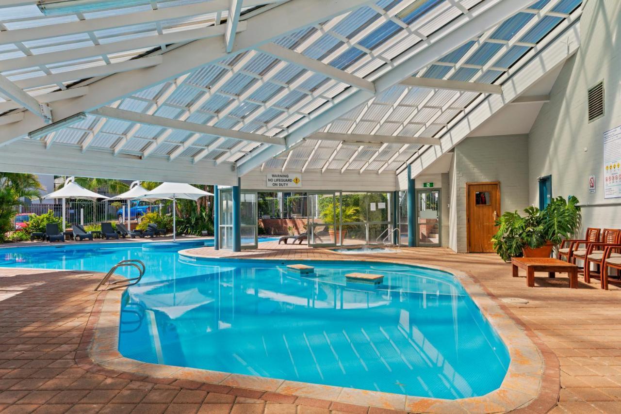 Broadwater Resort Como Perth Exterior photo