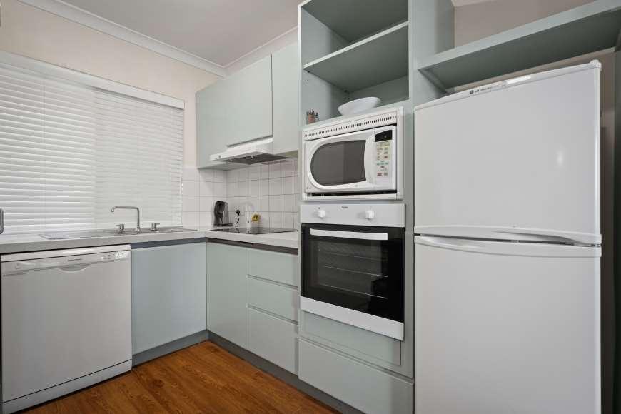 Broadwater Resort Como Perth Room photo