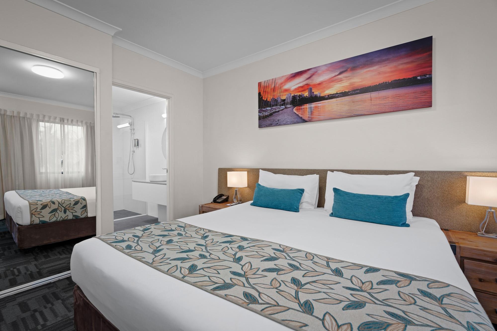 Broadwater Resort Como Perth Exterior photo
